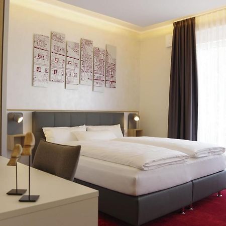 Hotel Am Waldkasino Erfurt Luaran gambar