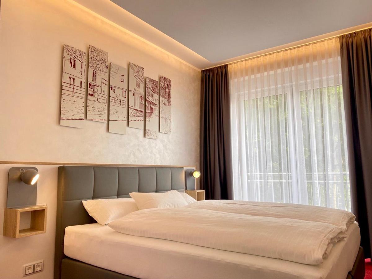 Hotel Am Waldkasino Erfurt Luaran gambar