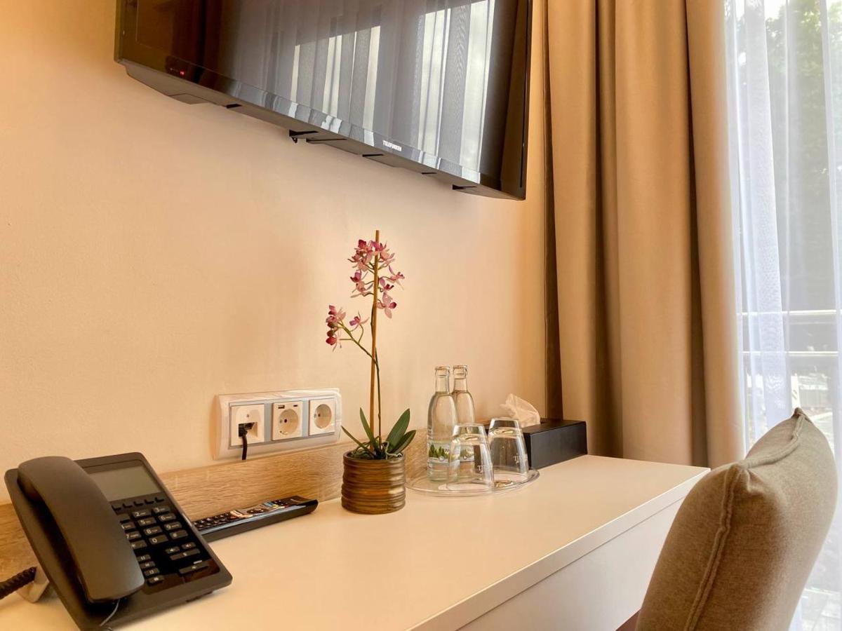 Hotel Am Waldkasino Erfurt Luaran gambar