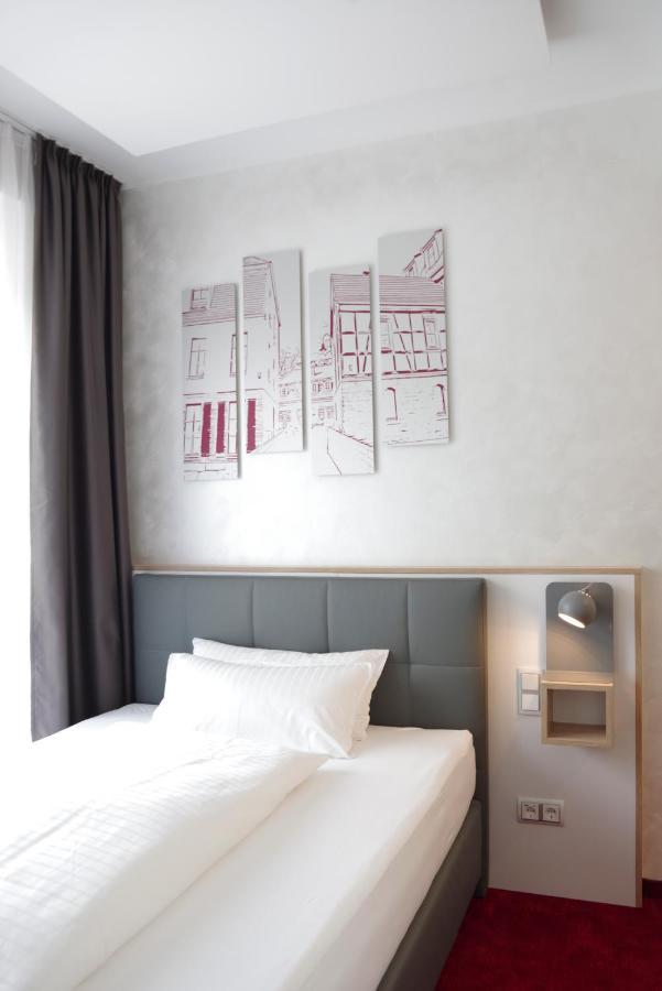 Hotel Am Waldkasino Erfurt Luaran gambar